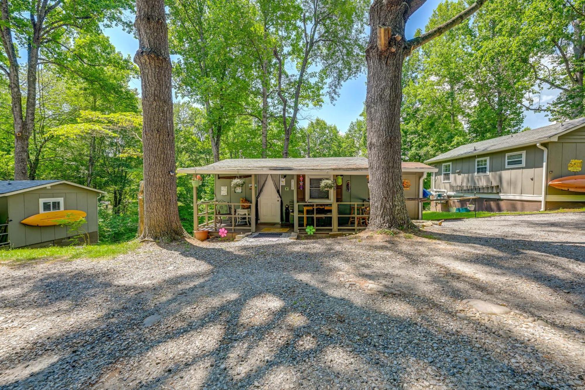 Pet-Friendly Vacation Rental Cabin In Whittier Eksteriør billede