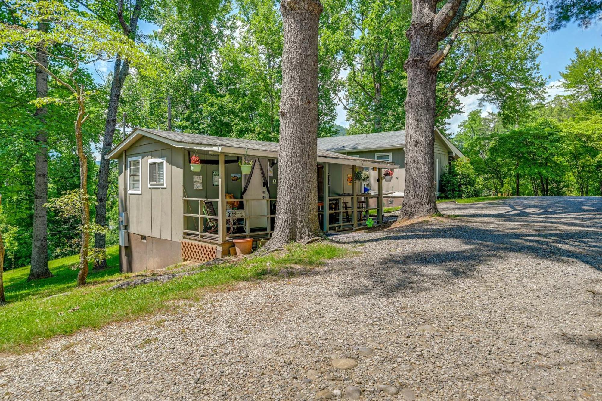 Pet-Friendly Vacation Rental Cabin In Whittier Eksteriør billede
